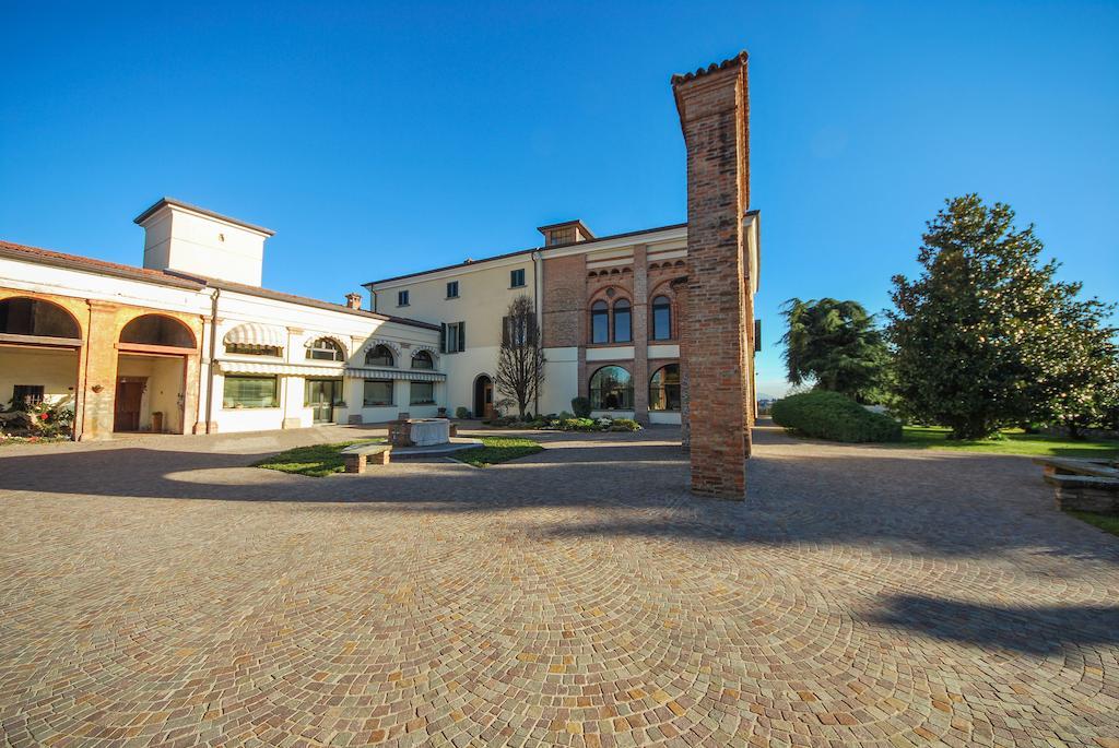 Villa Santa Maria Dell'Arco - Centro Oreb Cazzago San Martino Luaran gambar